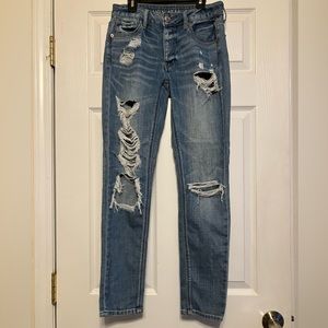American Eagle Tomgirl midrise distressed ripped factory faded button fly jeans